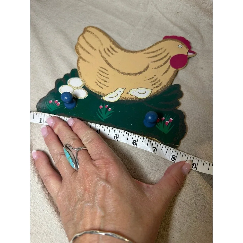 Vintage Chicken Wall Decor CottageCore with Hanging Pegs